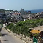 Studios Florand Sela Ksamil *