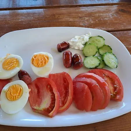 Florand Sela Apartment Ksamil