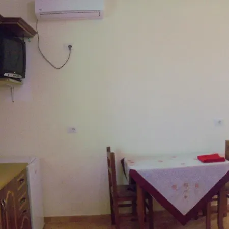 Apartment Florand Sela Ksamil