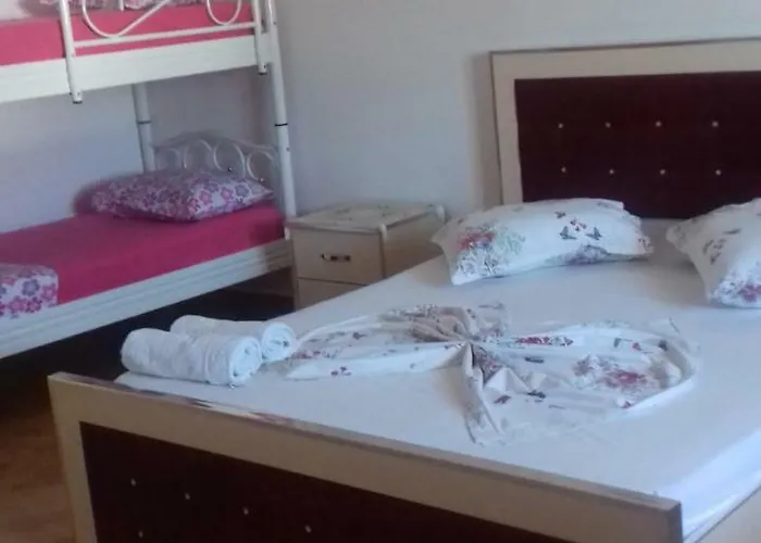 Florand Sela * Ksamil