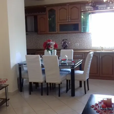 Studios Florand Sela Ksamil Apartmán *