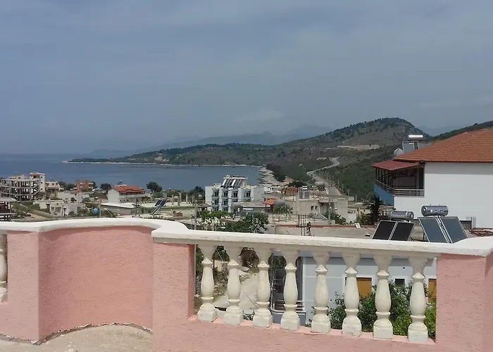 Florand Sela Apartament Ksamil